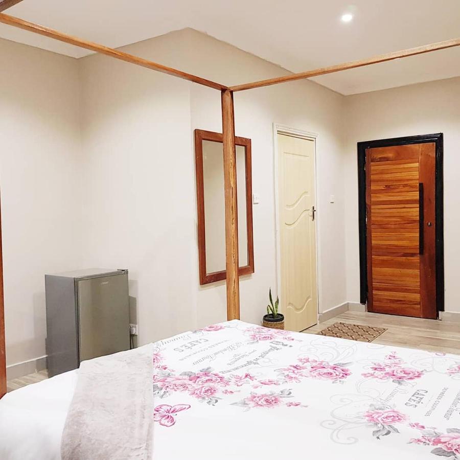 Limbe Chinyonga Guesthouse מראה חיצוני תמונה