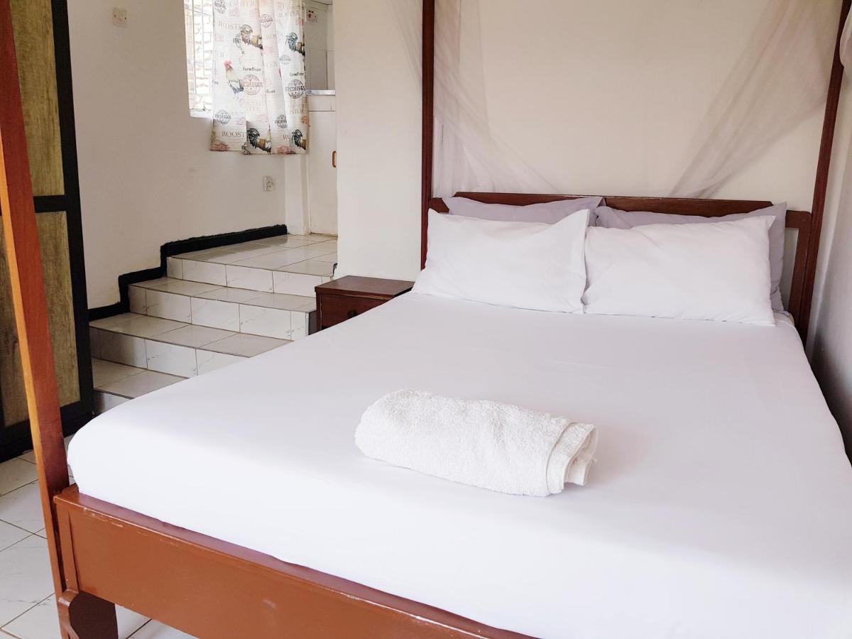 Limbe Chinyonga Guesthouse מראה חיצוני תמונה