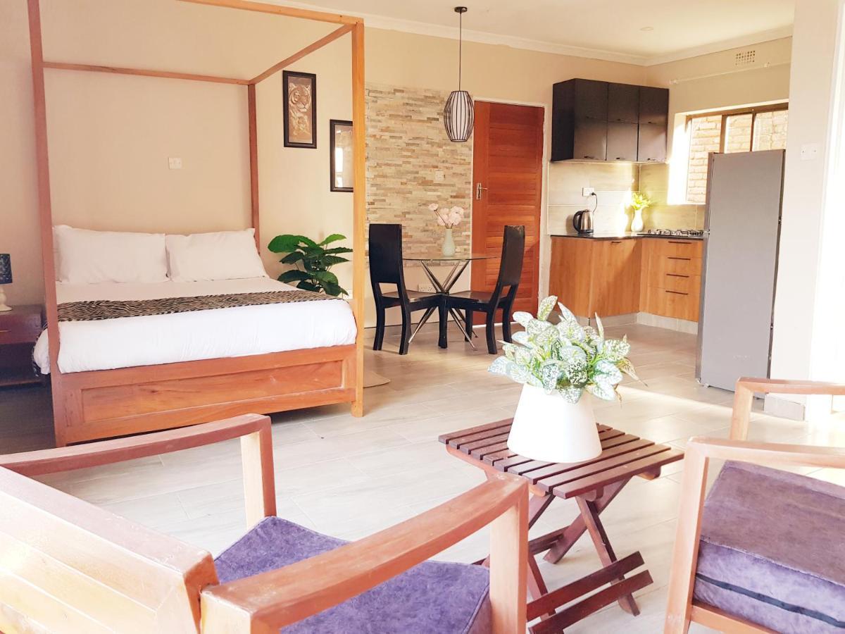 Limbe Chinyonga Guesthouse מראה חיצוני תמונה