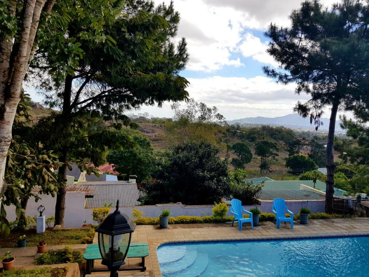 Limbe Chinyonga Guesthouse מראה חיצוני תמונה